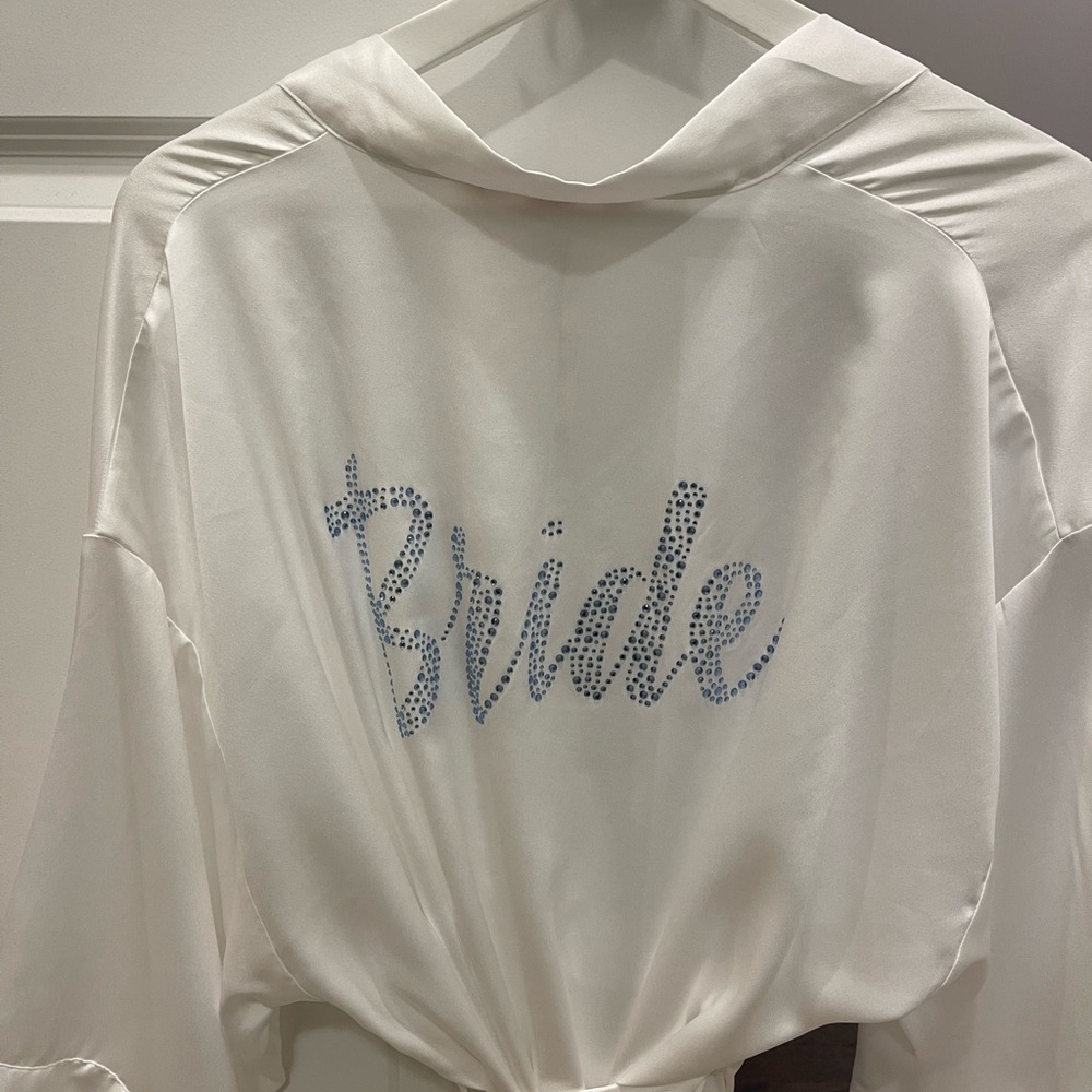 Victoria’s Secret Bridal Robe - Picture 7 of 12